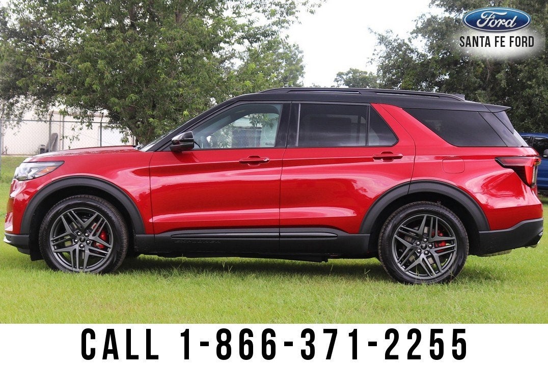 2025 Ford Explorer ST