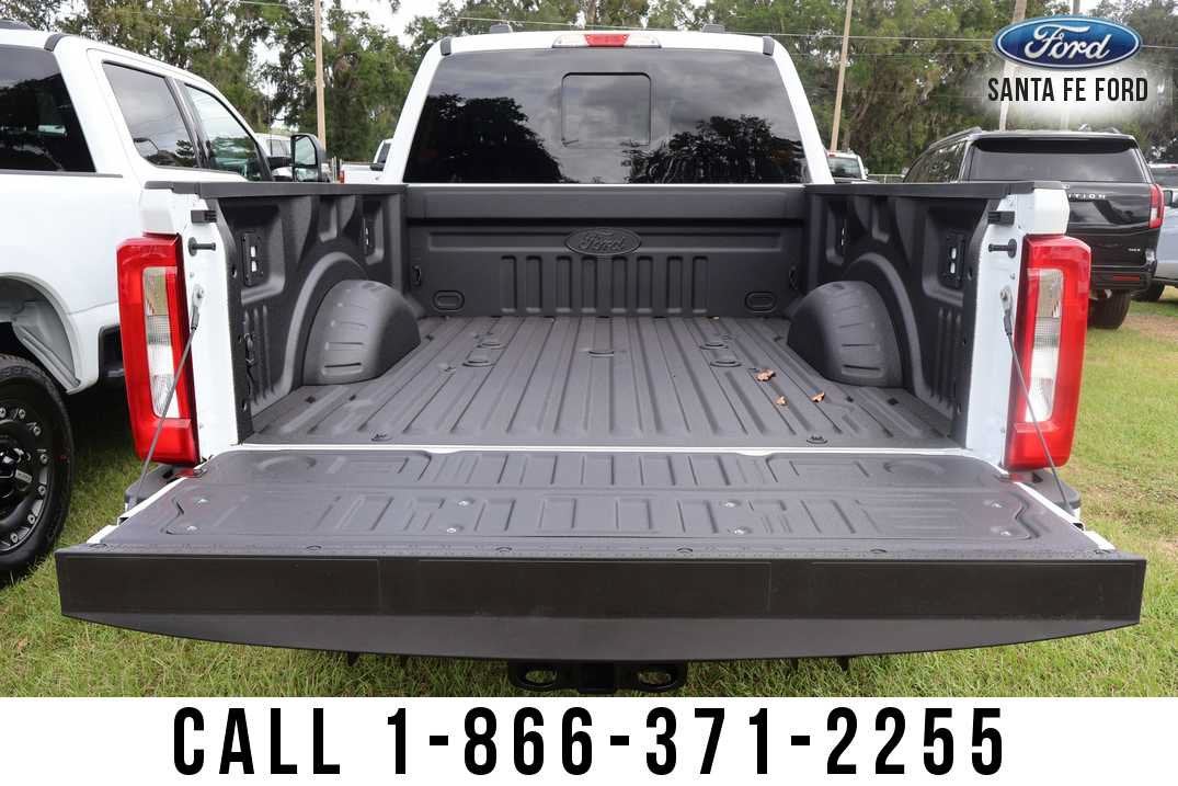 2027 Ford Super Duty F-250 SRW Base