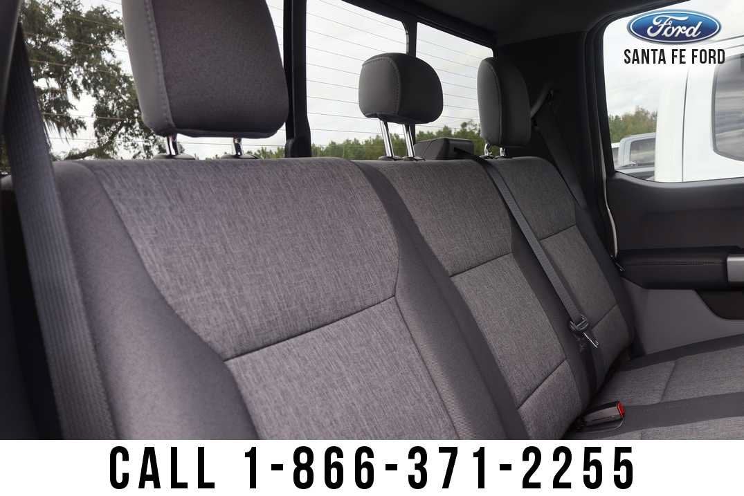 2027 Ford Super Duty F-250 SRW Base