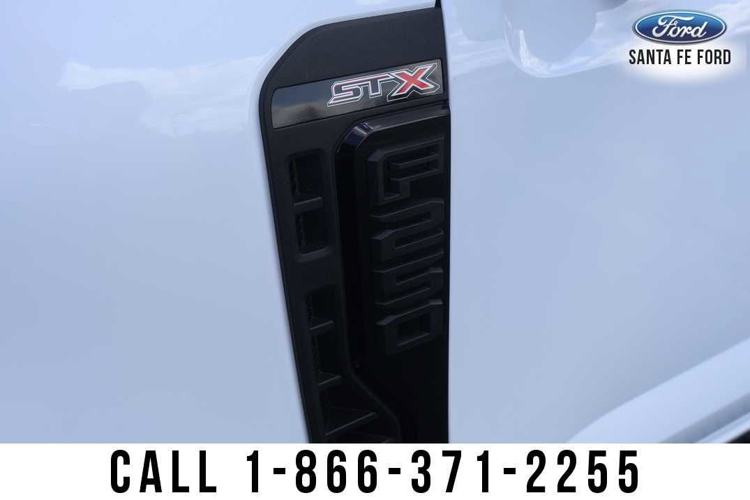 2026 Ford Super Duty F-250 STX