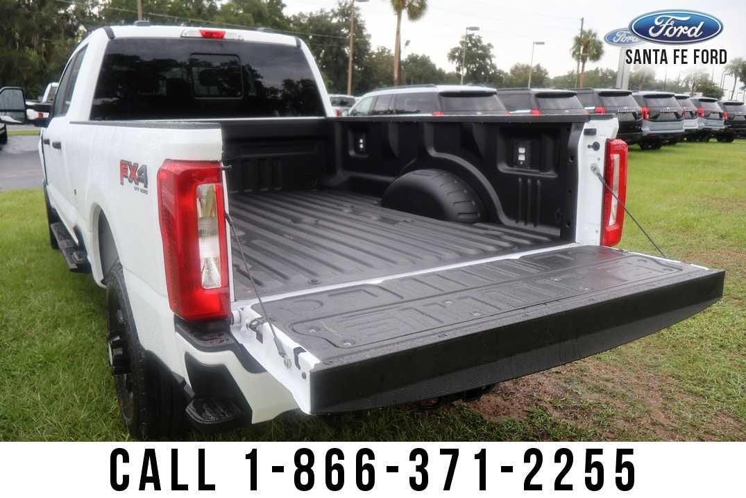 2026 Ford Super Duty F-250 SRW Base