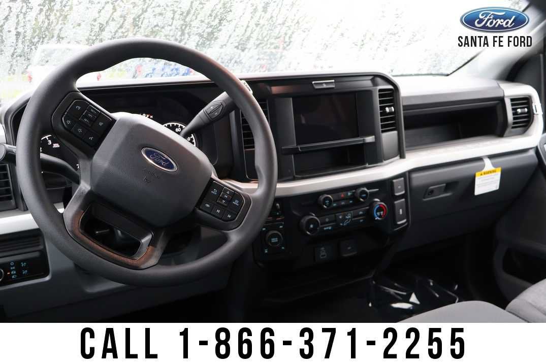 2026 Ford Super Duty F-250 SRW Base