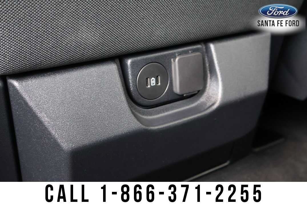 2026 Ford Super Duty F-250 SRW Base
