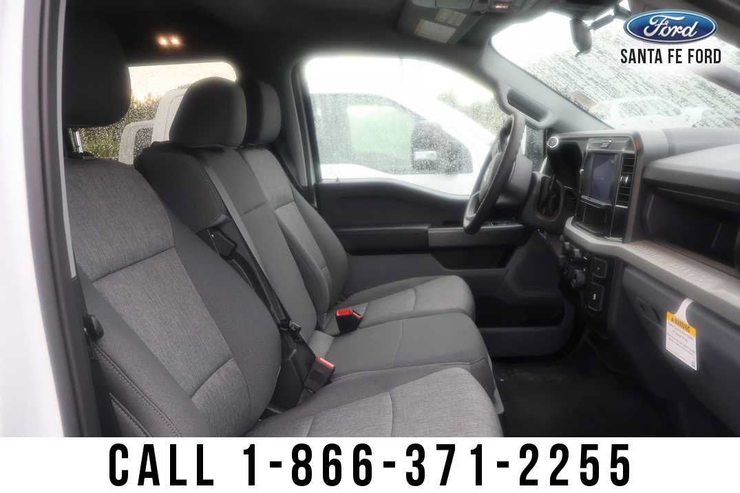 2026 Ford Super Duty F-250 SRW Base
