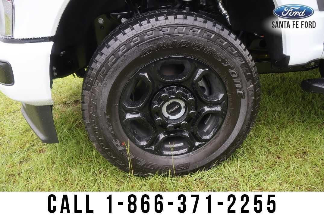 2026 Ford Super Duty F-250 SRW Base