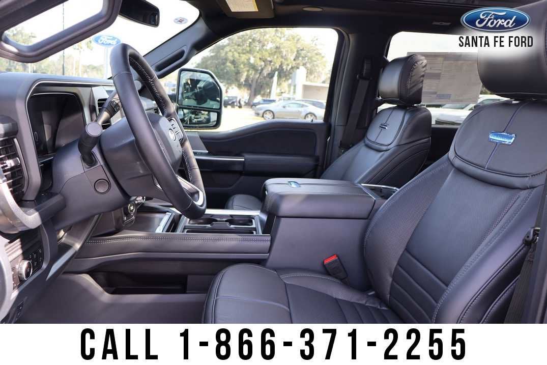 2026 Ford Super Duty F-250 SRW Platinum