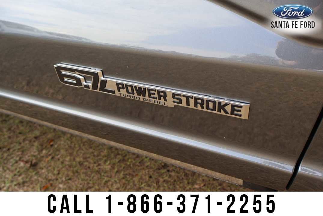 2026 Ford Super Duty F-250 SRW Platinum