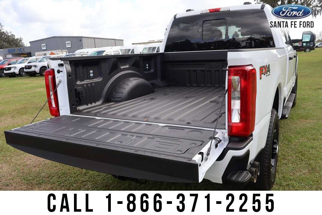 2027 Ford Super Duty F-250 SRW XL