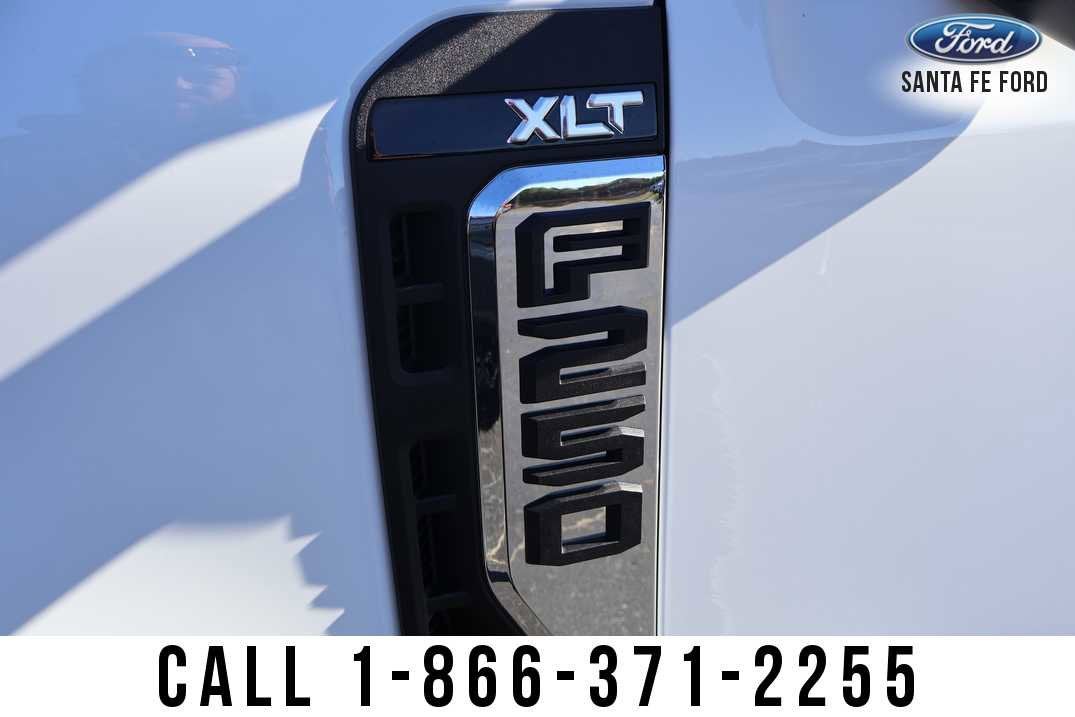 2026 Ford Super Duty F-250 SRW XLT