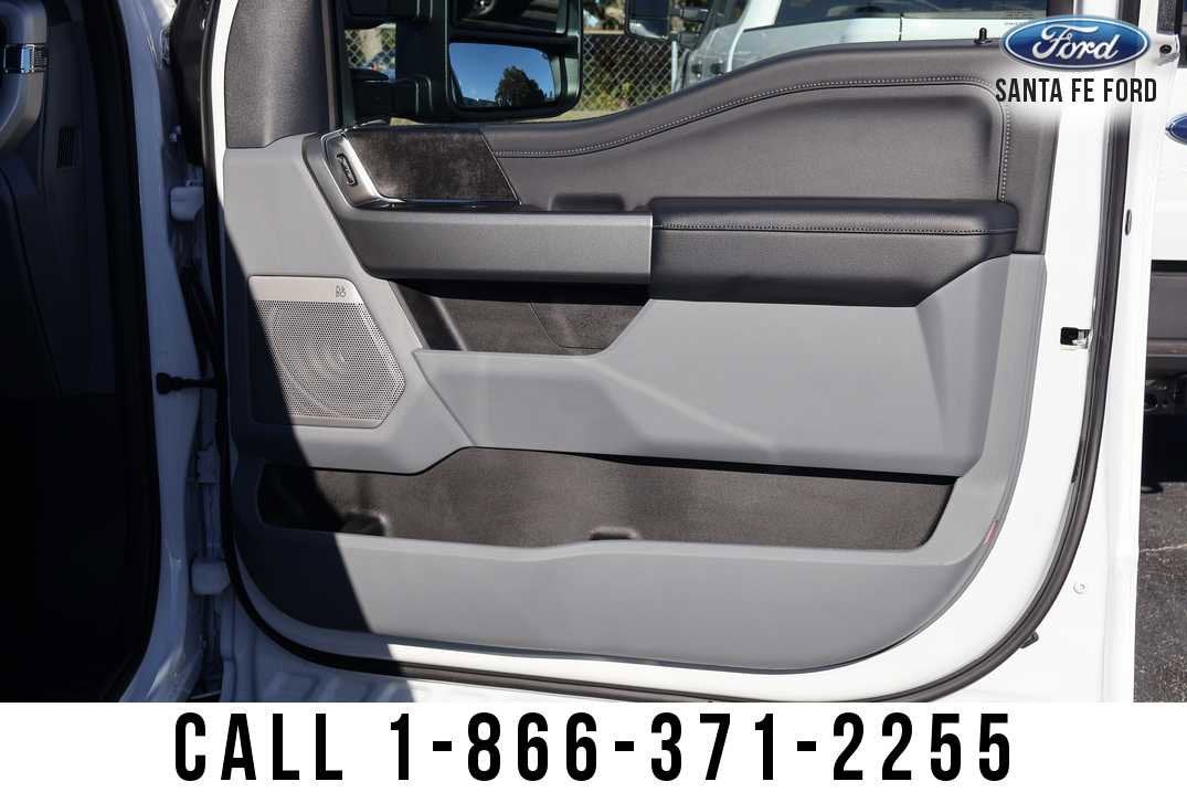 2026 Ford Super Duty F-250 SRW XLT