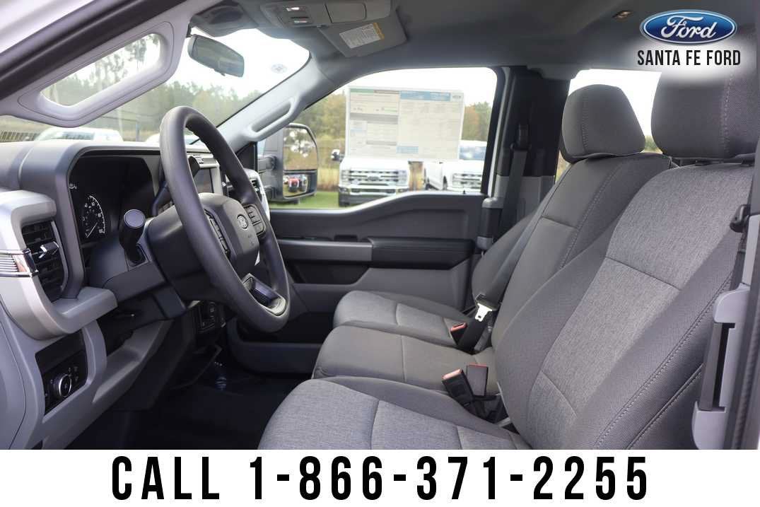 2027 Ford Super Duty F-250 SRW XL