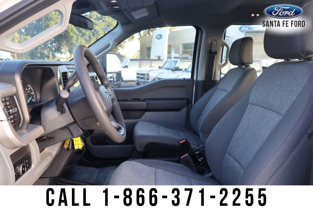2027 Ford Super Duty F-250 SRW XL