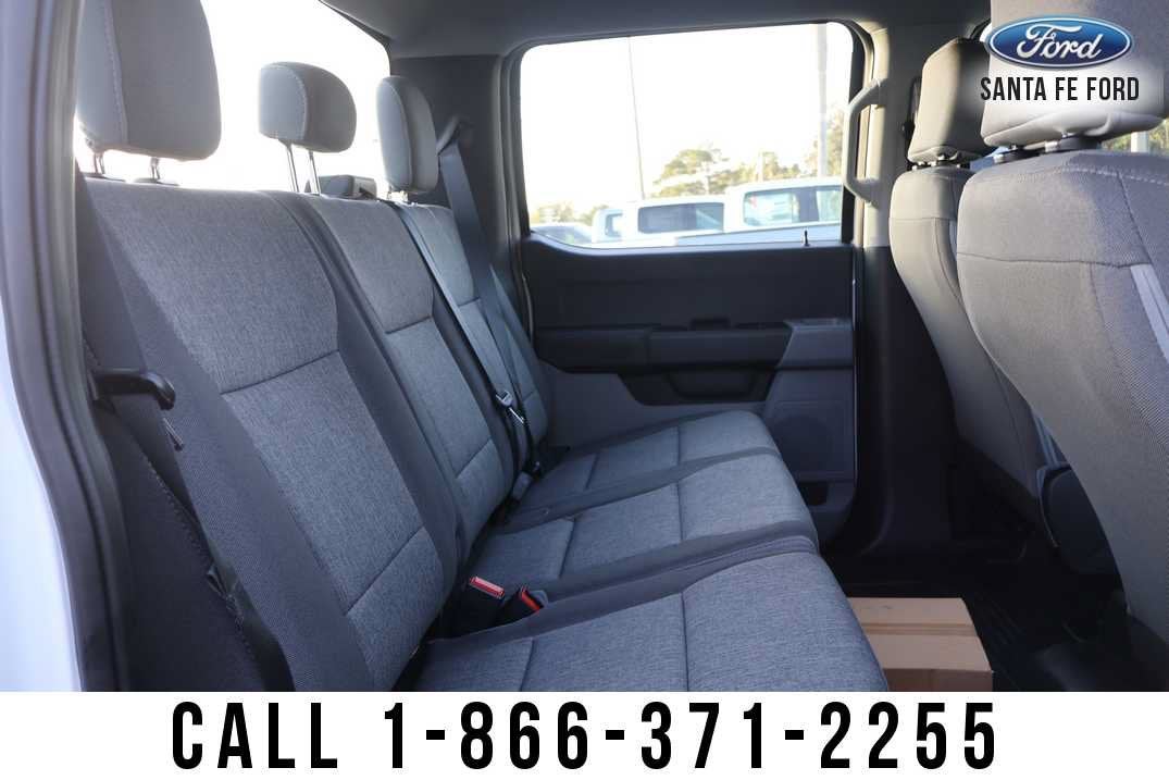 2027 Ford Super Duty F-250 SRW XL