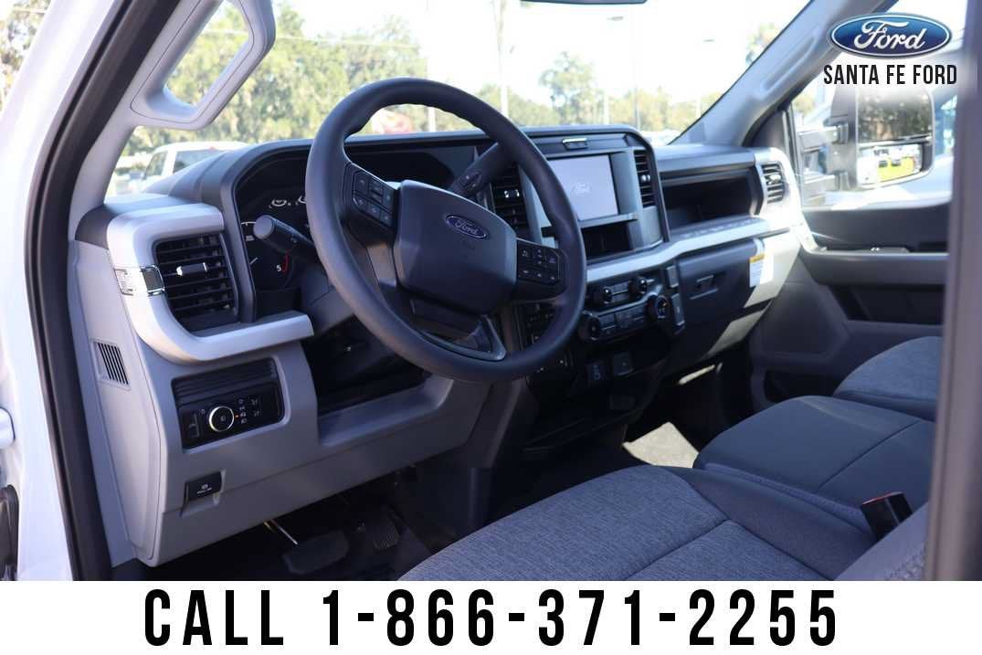 2027 Ford Super Duty F-250 SRW Base