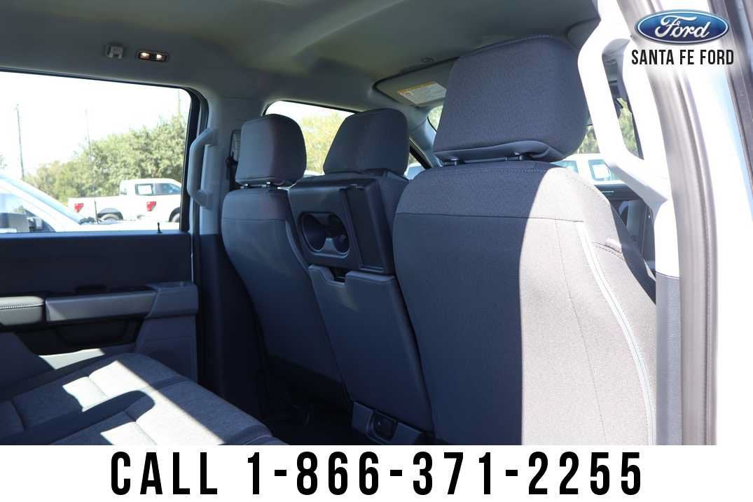 2027 Ford Super Duty F-250 SRW Base