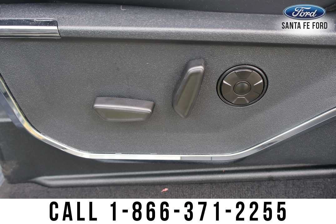 2027 Ford Super Duty F-250 SRW Platinum