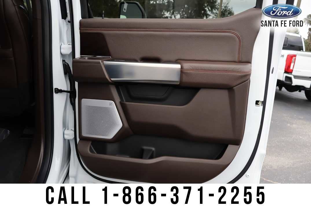 2026 Ford Super Duty F-250 SRW F-250® King Ranch®