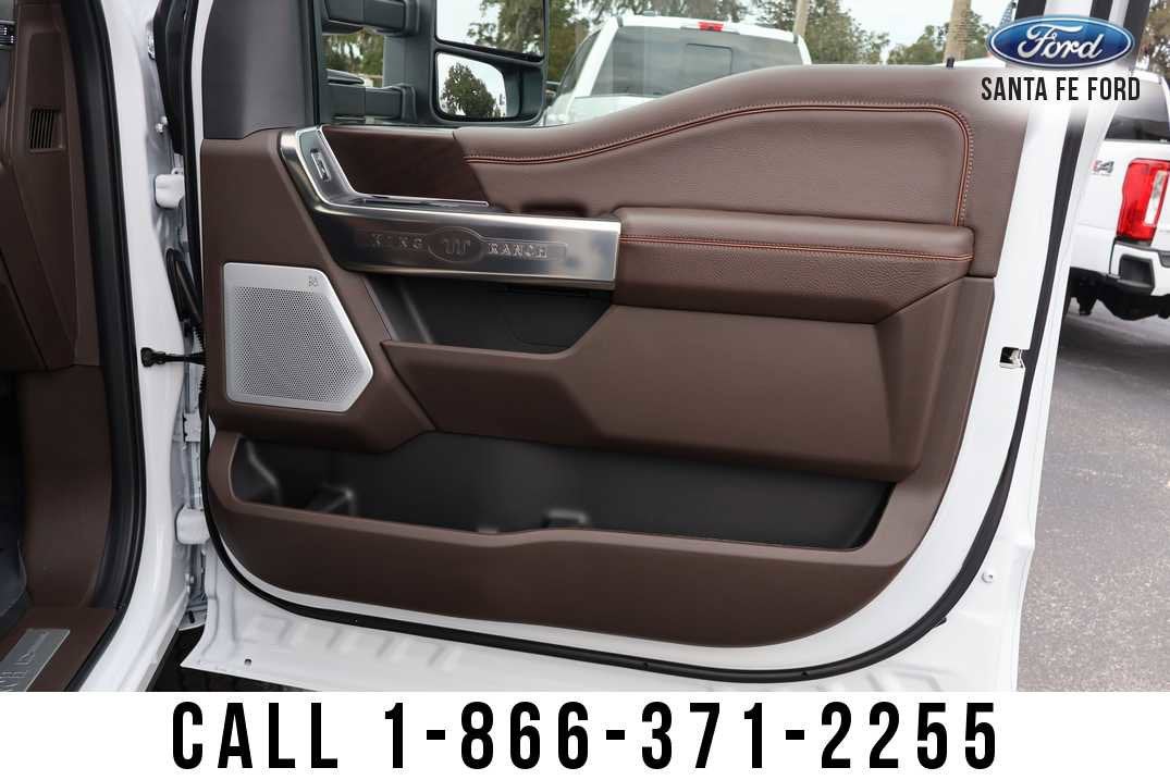 2026 Ford Super Duty F-250 SRW F-250® King Ranch®