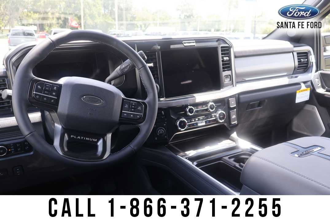 2026 Ford Super Duty F-250 SRW Platinum