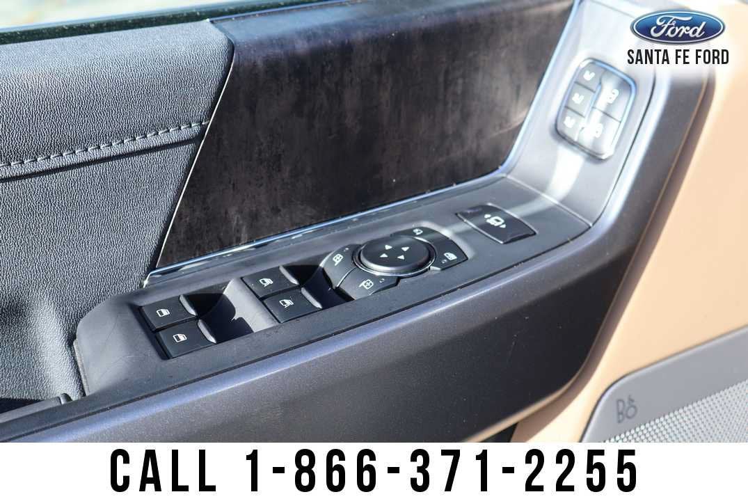 2027 Ford Super Duty F-250 SRW LARIAT