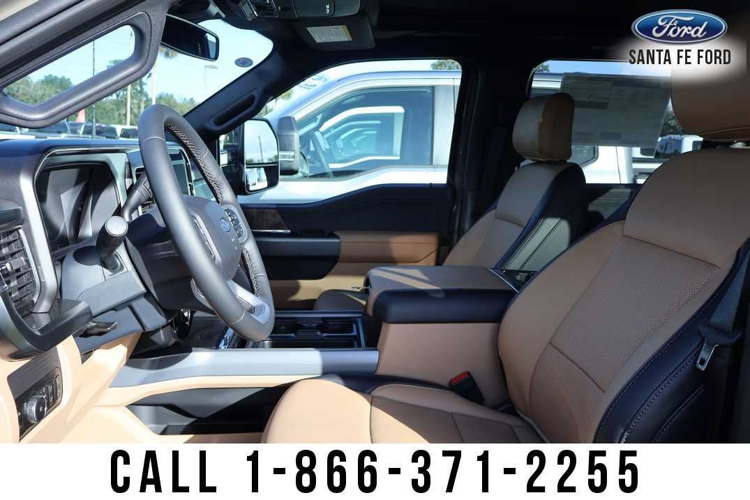 2027 Ford Super Duty F-250 SRW LARIAT