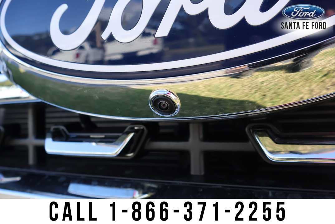 2027 Ford Super Duty F-250 SRW LARIAT
