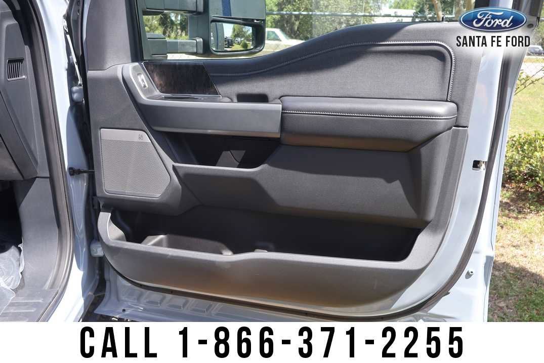 2024 Ford Super Duty F-250 Lariat