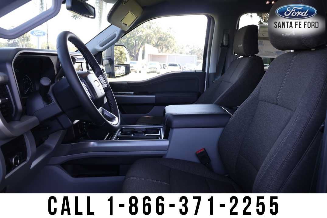 2027 Ford Super Duty F-250 SRW Base