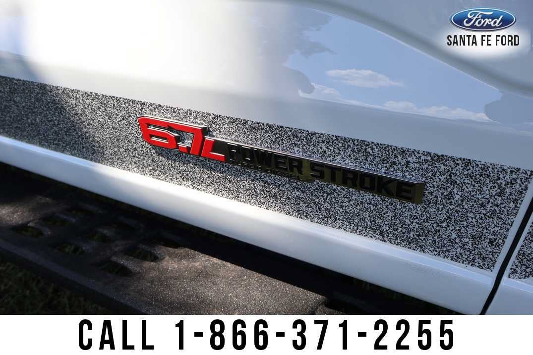 2027 Ford Super Duty F-250 SRW Base
