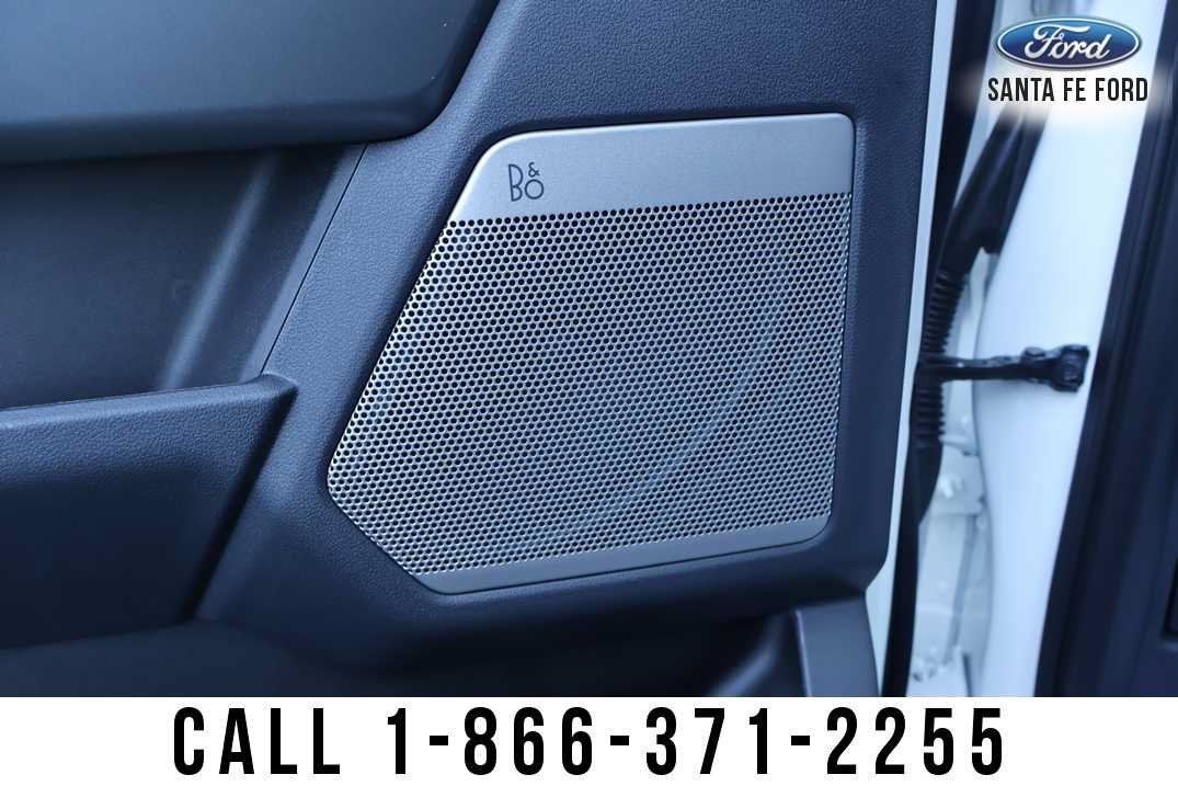 2027 Ford Super Duty F-250 SRW LARIAT