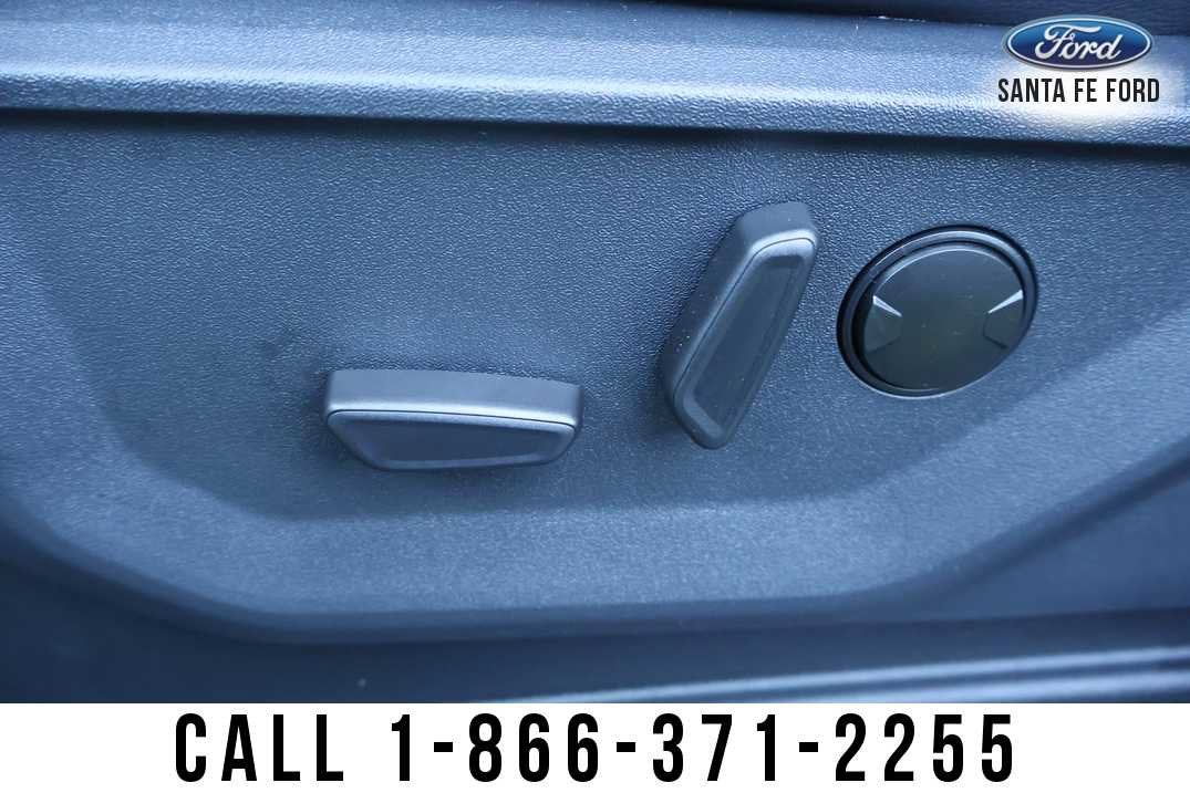 2027 Ford Super Duty F-250 SRW LARIAT