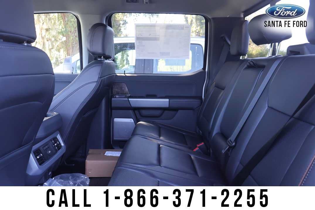 2027 Ford Super Duty F-250 SRW LARIAT