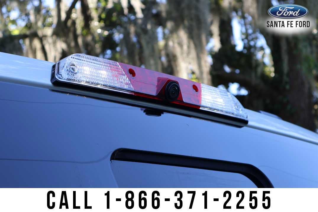2027 Ford Super Duty F-250 SRW LARIAT