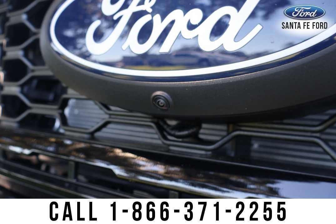 2027 Ford Super Duty F-250 SRW LARIAT