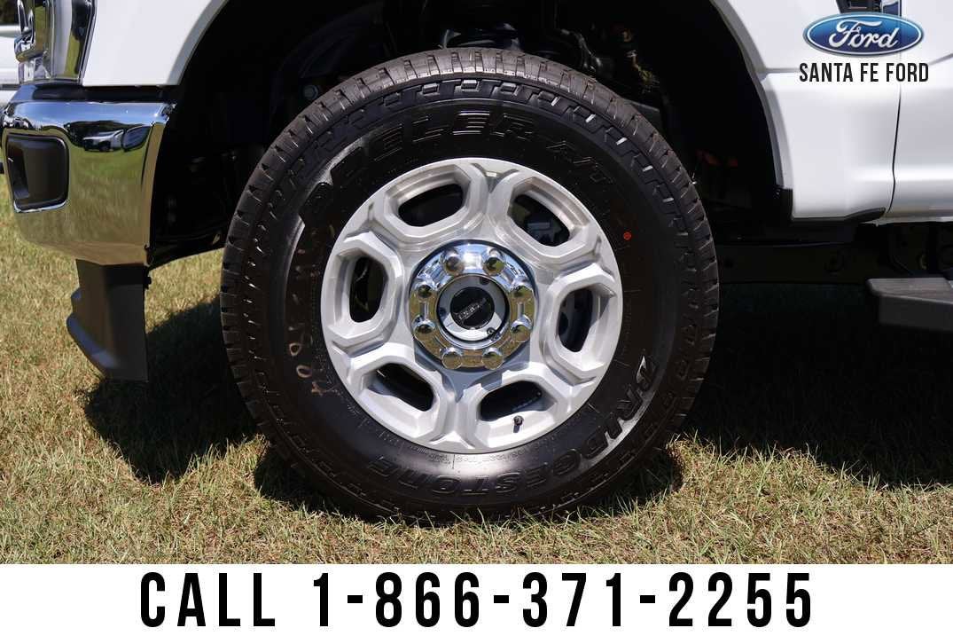 2026 Ford Super Duty F-250 SRW XLT