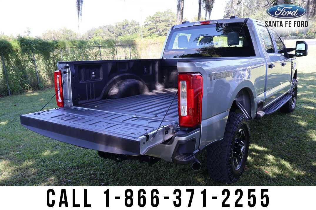 2027 Ford Super Duty F-250 SRW Base