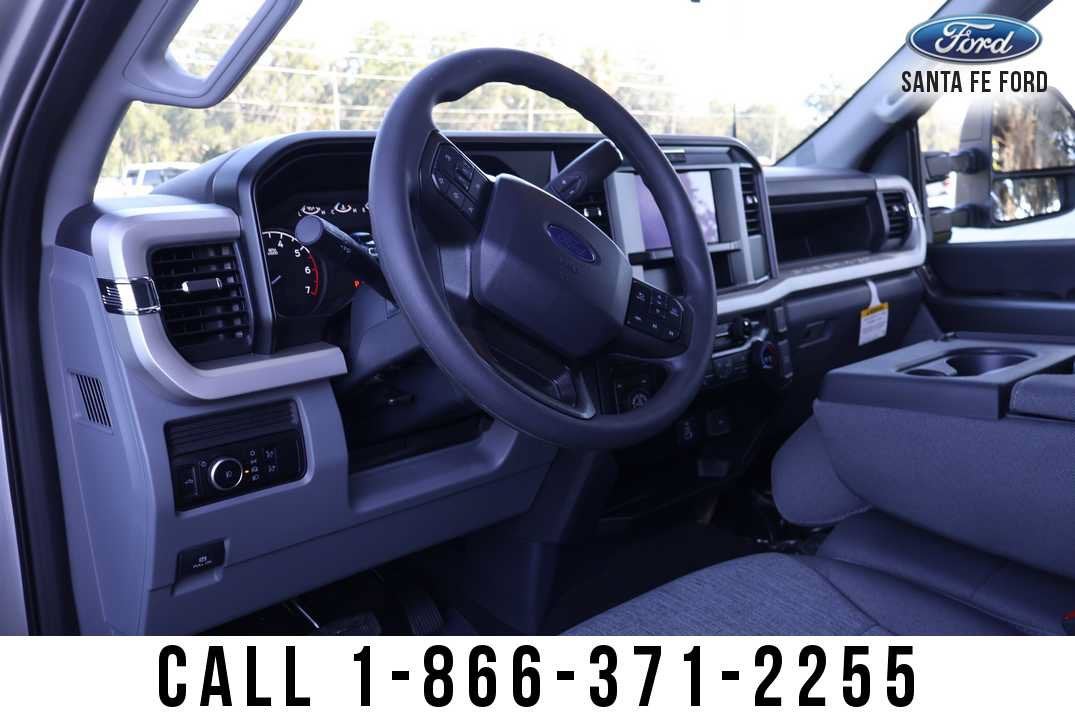 2027 Ford Super Duty F-250 SRW Base
