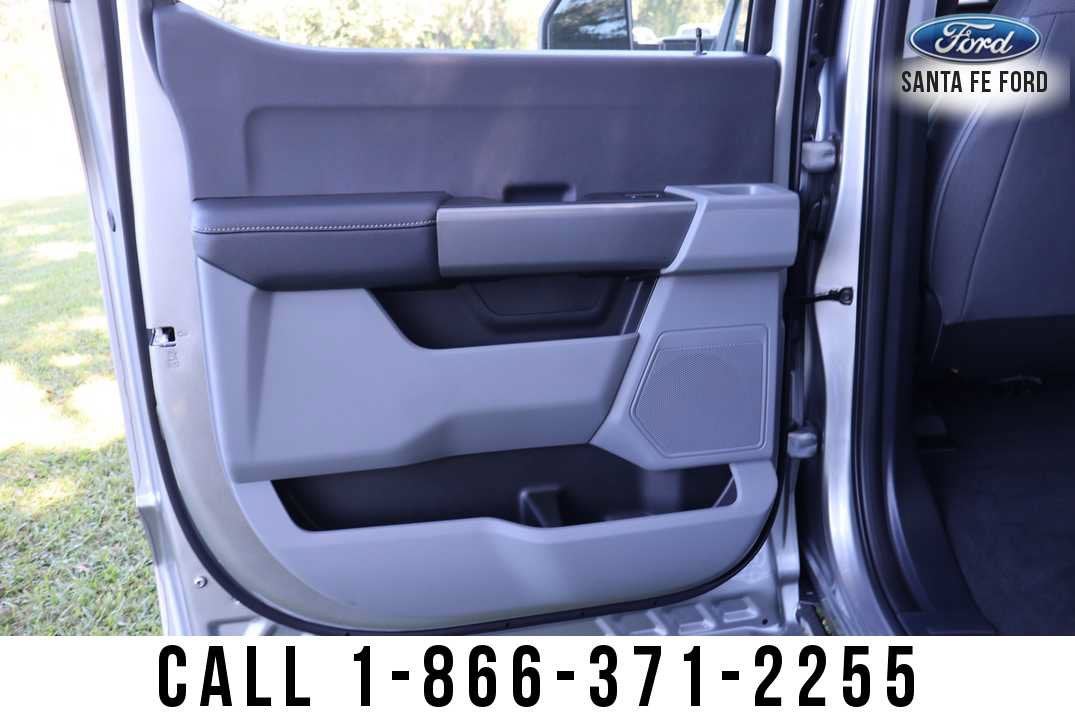 2027 Ford Super Duty F-250 SRW Base