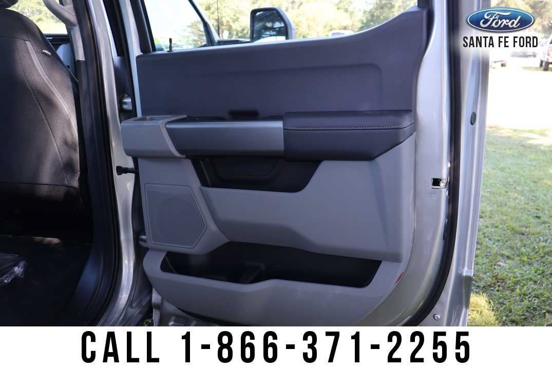 2027 Ford Super Duty F-250 SRW Base