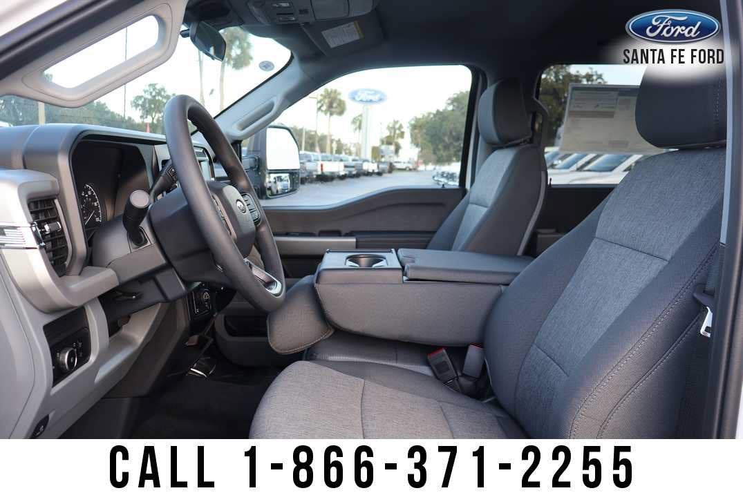 2027 Ford Super Duty F-250 SRW XL