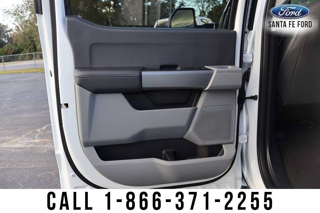 2027 Ford Super Duty F-250 SRW XL
