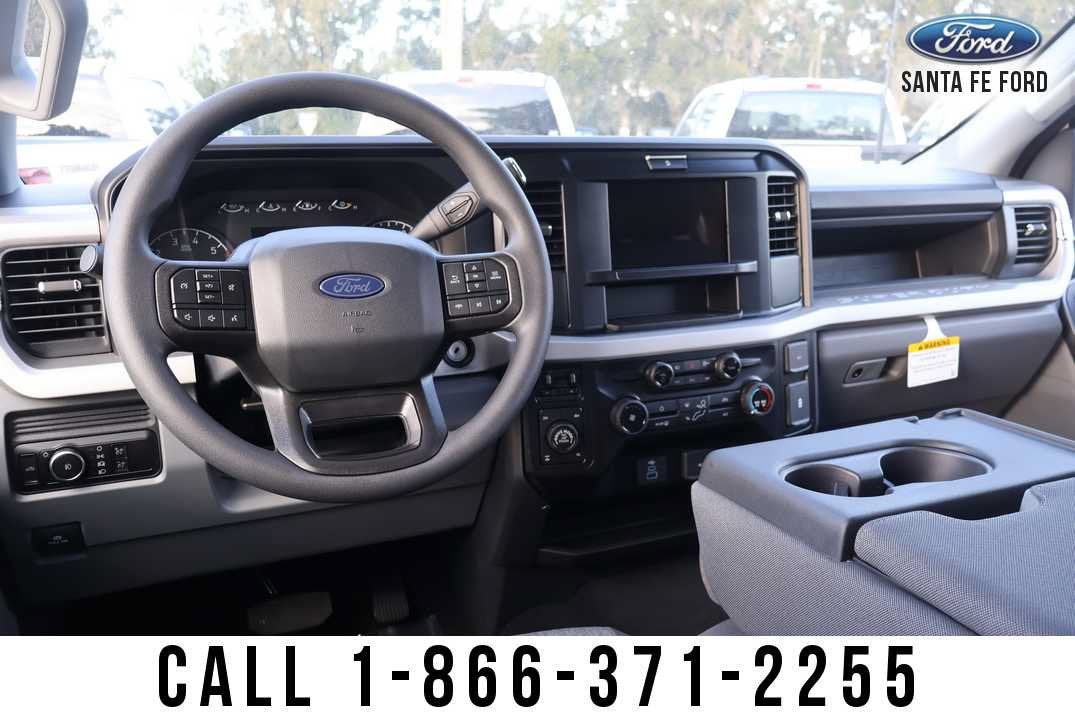 2027 Ford Super Duty F-250 SRW XL