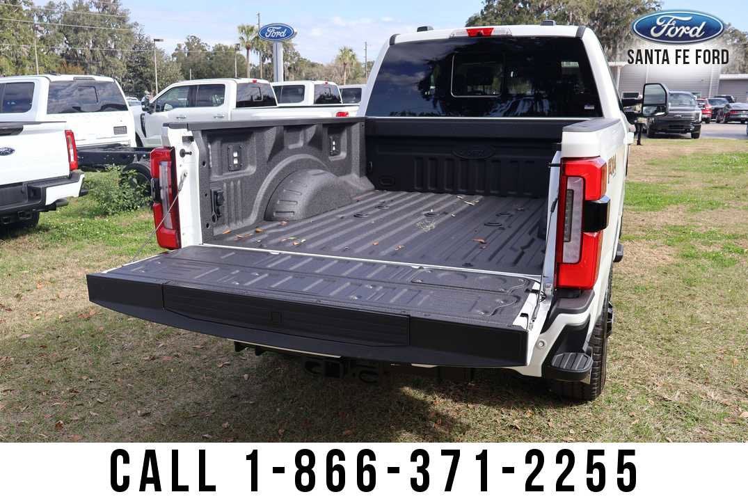 2026 Ford Super Duty F-250 SRW Platinum