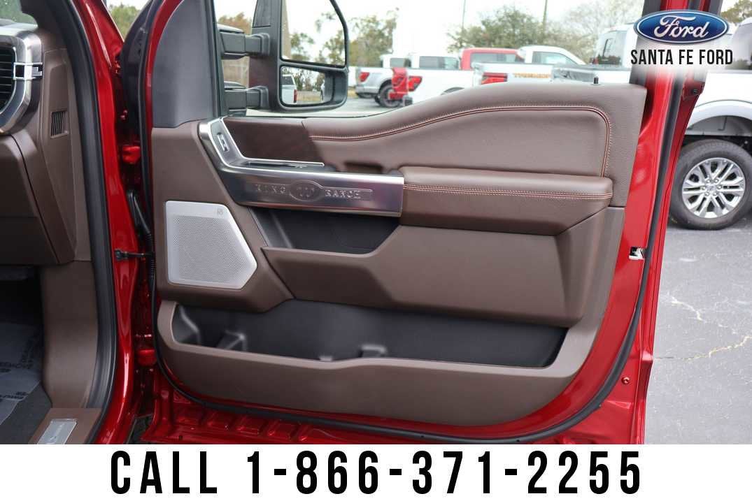 2026 Ford Super Duty F-250 SRW F-250® King Ranch®