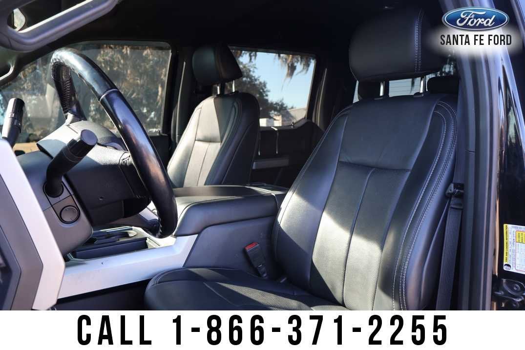 2022 Ford Super Duty F-250 SRW LARIAT