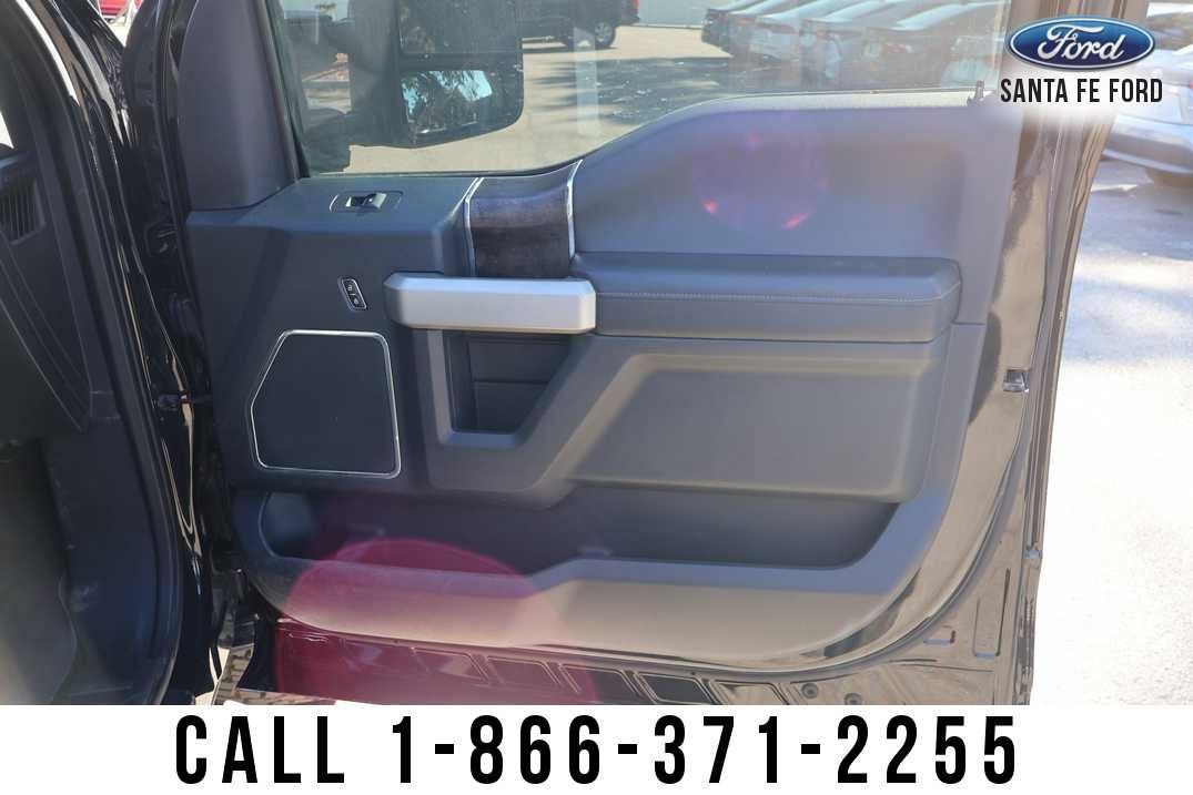 2022 Ford Super Duty F-250 SRW LARIAT