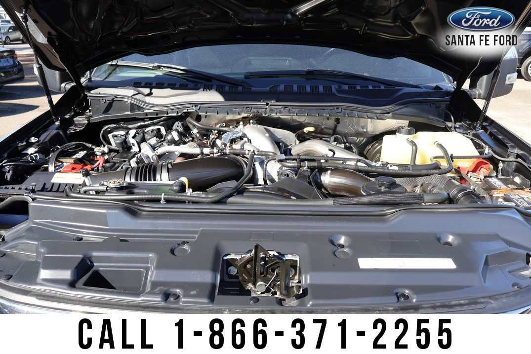 2022 Ford Super Duty F-250 SRW LARIAT