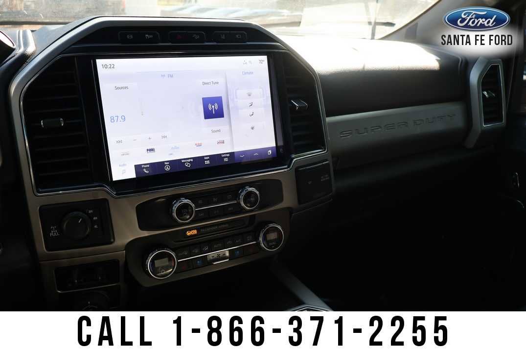 2022 Ford Super Duty F-250 SRW LARIAT