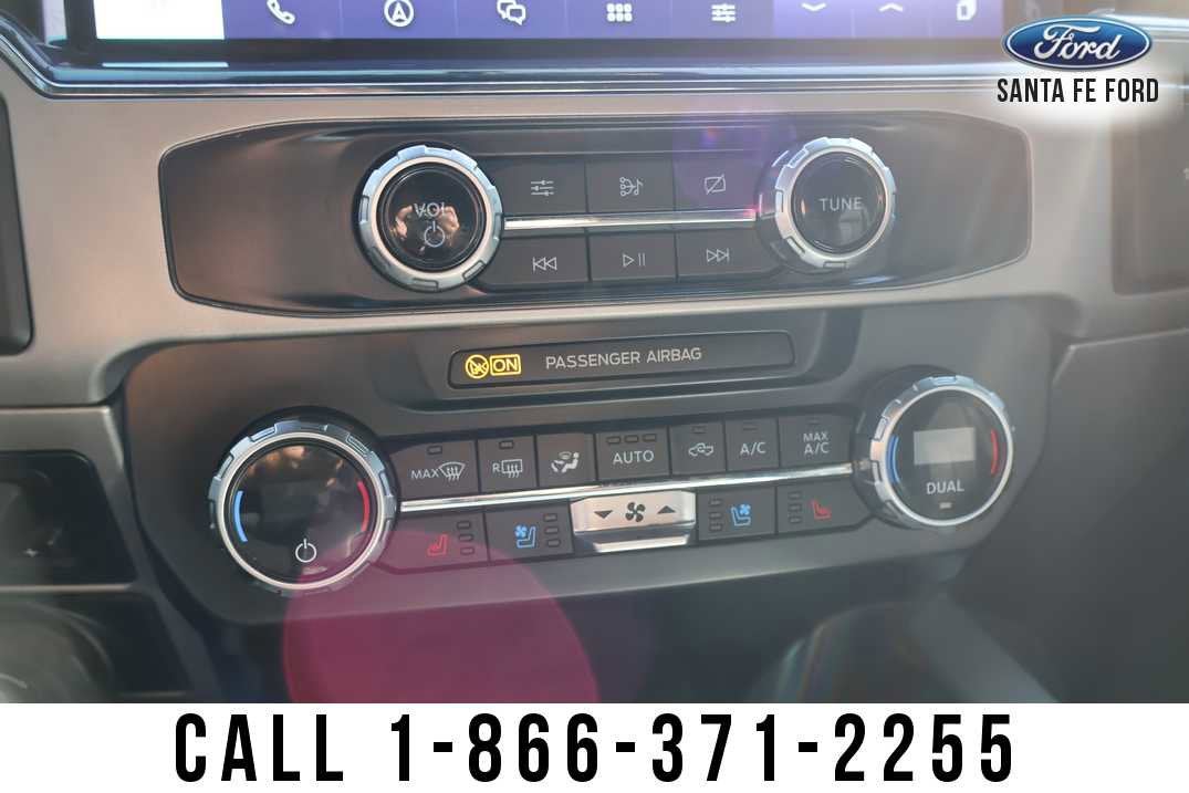 2022 Ford Super Duty F-250 SRW LARIAT