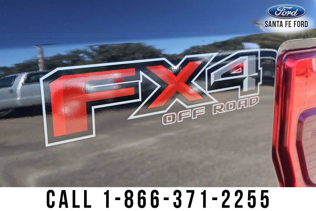 2022 Ford Super Duty F-250 SRW LARIAT